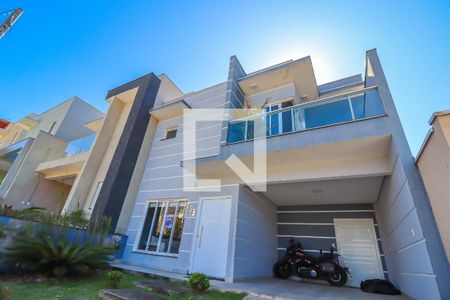 Casa de condomínio à venda com 152m², 3 quartos e 2 vagasFachada