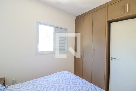 Casa de condomínio à venda com 152m², 3 quartos e 2 vagasQuarto 1