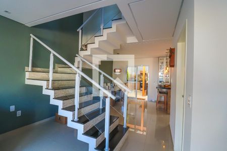 Sala de casa de condomínio para alugar com 3 quartos, 150m² em Jardim Carolina, Jundiaí