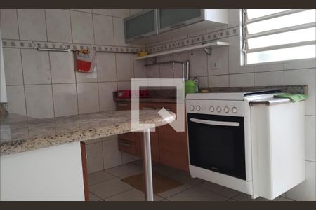 Apartamento à venda com 77m², 2 quartos e 1 vagaCozinha