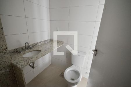 Apartamento à venda com 63m², 2 quartos e 1 vaga Apartamento à venda com 63m², 2 quartos e 1 vagaBanheiro da Suíte
