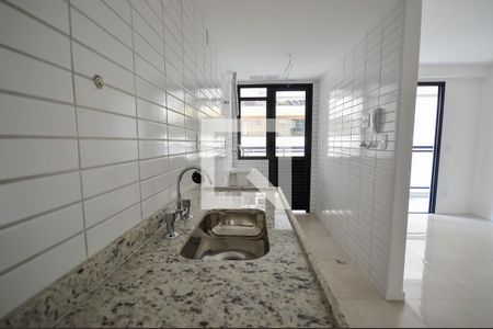 Apartamento à venda com 63m², 2 quartos e 1 vaga Apartamento à venda com 63m², 2 quartos e 1 vagaCozinha e Área de Serviço
