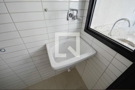 Apartamento à venda com 63m², 2 quartos e 1 vaga Apartamento à venda com 63m², 2 quartos e 1 vagaCozinha e Área de Serviço
