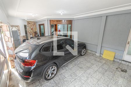 Casa à venda com 591m², 4 quartos e 3 vagasVagas de garagem