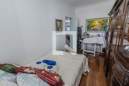 Casa à venda com 591m², 4 quartos e 3 vagasQuarto 4