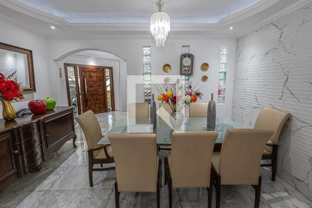 Casa à venda com 591m², 4 quartos e 3 vagasCopa