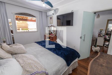 Casa à venda com 591m², 4 quartos e 3 vagasQuarto 3 / Suite e closet