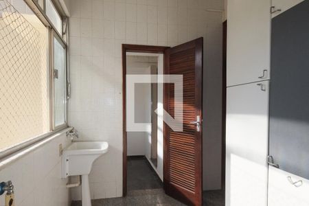 Apartamento para alugar com 160m², 4 quartos e 1 vaga Apartamento para alugar com 160m², 4 quartos e 1 vagaÁrea de Serviço