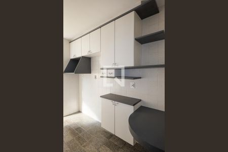 Apartamento para alugar com 160m², 4 quartos e 1 vaga Apartamento para alugar com 160m², 4 quartos e 1 vagaCozinha