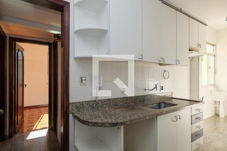 Apartamento para alugar com 160m², 4 quartos e 1 vaga Apartamento para alugar com 160m², 4 quartos e 1 vagaCozinha