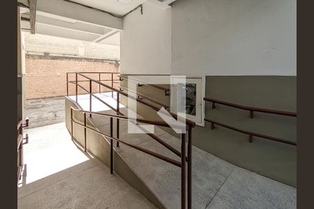 Apartamento para alugar com 160m², 4 quartos e 1 vaga Apartamento para alugar com 160m², 4 quartos e 1 vagaÁrea comum