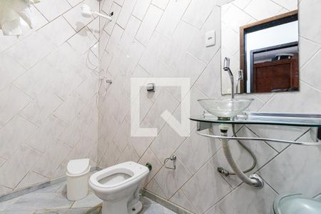 Casa à venda com 150m², 4 quartos e 3 vagasBanheiro 2