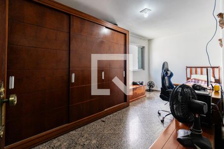 Dormitório 2 de casa à venda com 4 quartos, 150m² em Vila Carrao, São Paulo