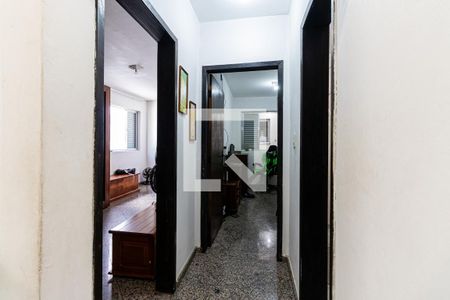 Casa à venda com 150m², 4 quartos e 3 vagasCorredor