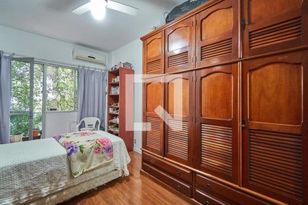 Apartamento à venda com 116m², 2 quartos e 1 vagaSuíte