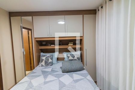 Suite 1 de casa à venda com 2 quartos, 78m² em Jardim Ester Yolanda, São Paulo