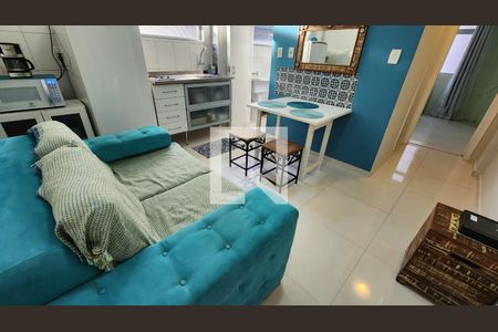 Sala de apartamento para alugar com 1 quarto, 40m² em José Menino, Santos