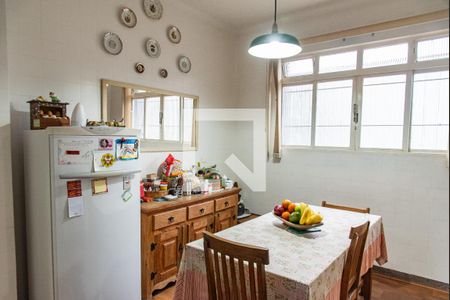 Casa para alugar com 360m², 5 quartos e 3 vagasCopa