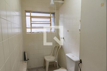 Casa para alugar com 360m², 5 quartos e 3 vagasBanheiro de serviço