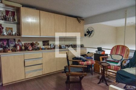 Casa para alugar com 360m², 5 quartos e 3 vagasMezanino