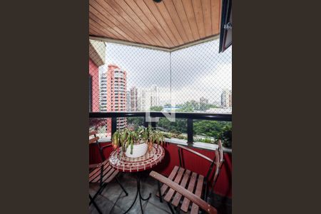 Apartamento à venda com 150m², 3 quartos e 3 vagasVaranda da Suíte 