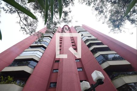 Apartamento à venda com 150m², 3 quartos e 3 vagasFachada