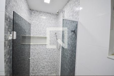 Apartamento à venda com 76m², 2 quartos e 1 vagaBanheiro