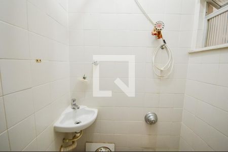 Apartamento à venda com 76m², 2 quartos e 1 vagaBanheiro de Serviço