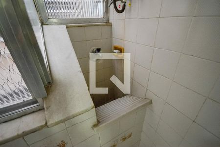 Apartamento à venda com 76m², 2 quartos e 1 vagaÁrea de Serviço