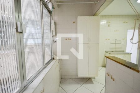 Apartamento à venda com 76m², 2 quartos e 1 vagaÁrea de Serviço