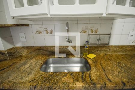 Apartamento à venda com 76m², 2 quartos e 1 vagaCozinha