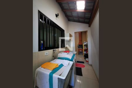 Casa à venda com 110m², 3 quartos e 2 vagas Casa à venda com 110m², 3 quartos e 2 vagasLavanderia