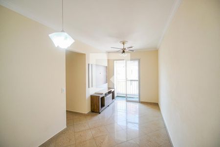 Sala de apartamento à venda com 3 quartos, 74m² em Vila Carlos de Campos, São Paulo