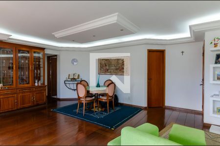 Apartamento à venda com 127m², 2 quartos e 2 vagasSala