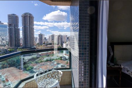 Apartamento à venda com 127m², 2 quartos e 2 vagasVaranda da Suíte