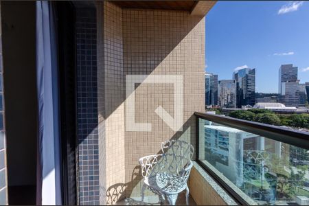 Apartamento à venda com 127m², 2 quartos e 2 vagasVaranda da Suíte