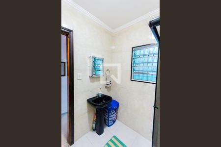 Banheiro de casa à venda com 3 quartos, 159m² em Jardim Itapoan, Santo André