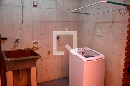 Casa à venda com 533m², 4 quartos e 4 vagasÁrea de Serviço