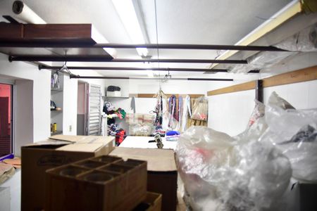 Casa à venda com 533m², 4 quartos e 4 vagasDespensa