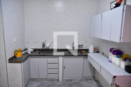Casa à venda com 533m², 4 quartos e 4 vagasCozinha