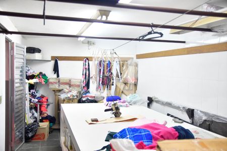 Casa à venda com 533m², 4 quartos e 4 vagasDespensa