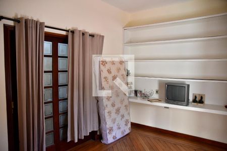 Casa à venda com 533m², 4 quartos e 4 vagasQuarto 1