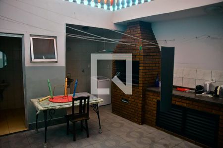 Casa à venda com 533m², 4 quartos e 4 vagasQuintal