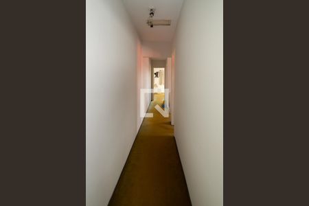 Casa à venda com 167m², 3 quartos e 2 vagasCorredor - Quartos 