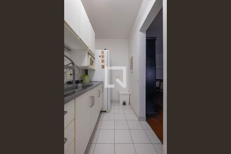 Apartamento à venda com 100m², 2 quartos e 1 vagaCozinha