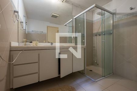 Suíte - Banheiro de apartamento à venda com 2 quartos, 100m² em Jardim Paulista, São Paulo