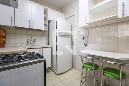Cozinha de apartamento para alugar com 2 quartos, 76m² em Pompeia, São Paulo