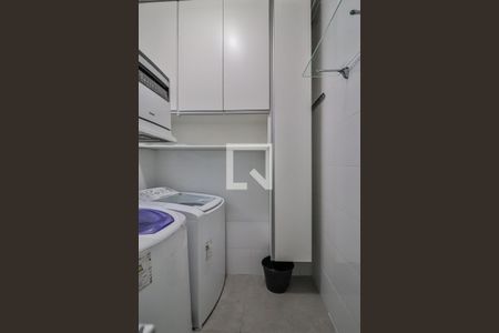 Apartamento para alugar com 105m², 3 quartos e 1 vagaÁrea de Serviço