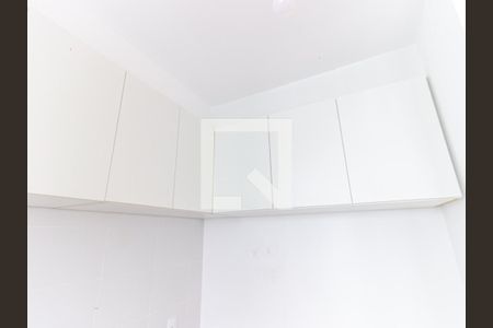 Apartamento para alugar com 38m², 2 quartos e sem vagaCozinha - Armários