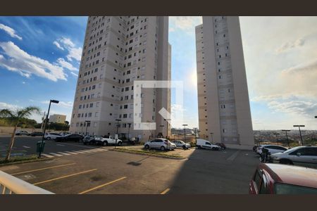 Apartamento para alugar com 58m², 3 quartos e 1 vagaFachada